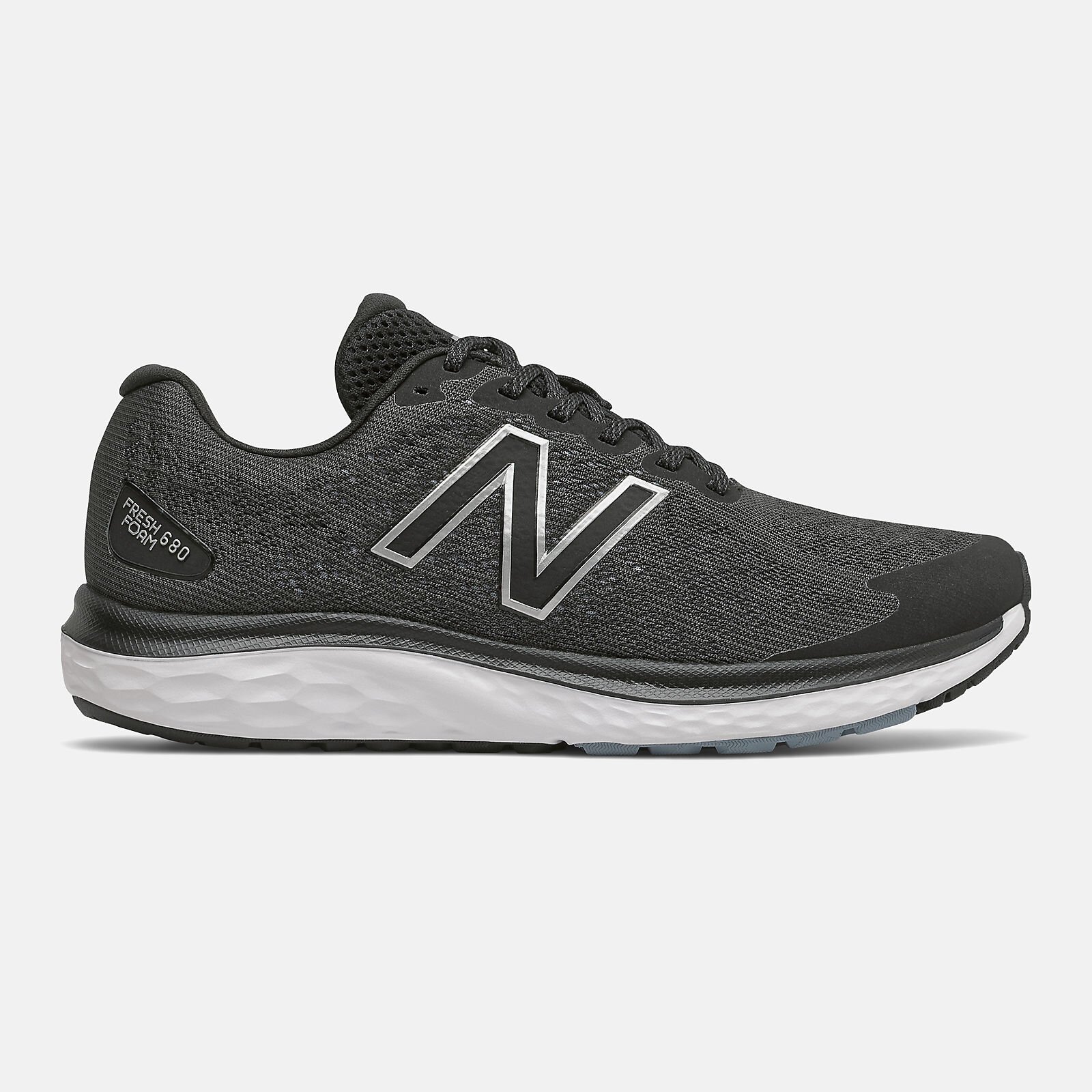 new balance molded cleats youth