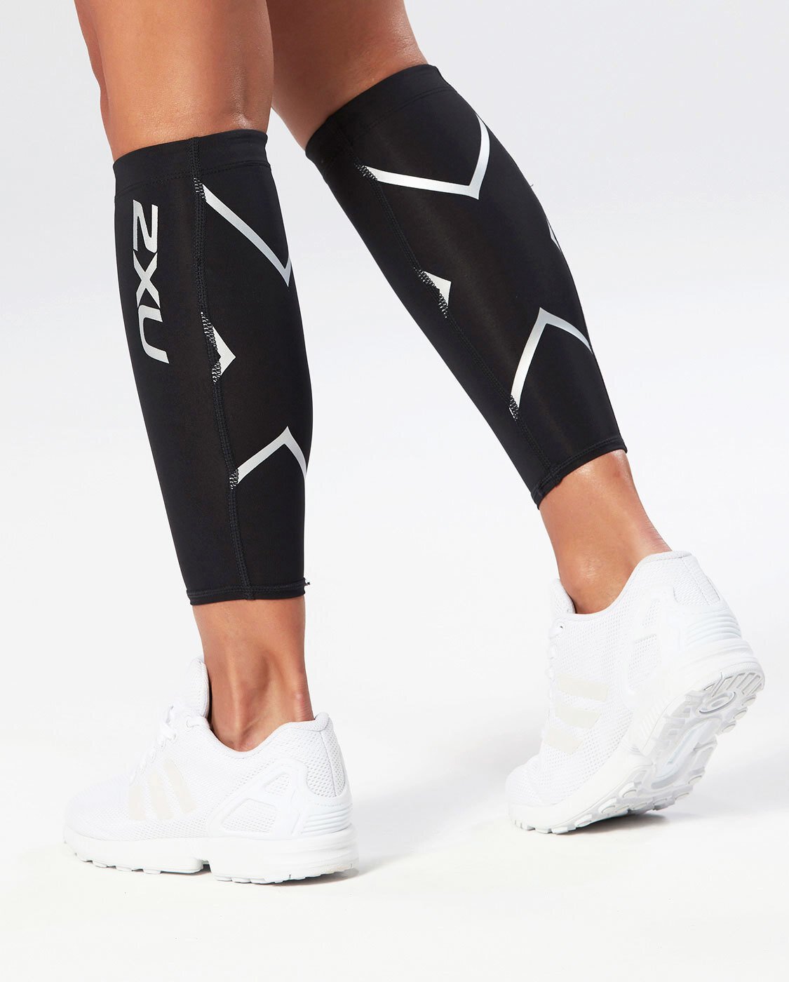 Spænding makeup et eller andet sted 2XU Compression Calf Guards - Pair - Buy Online - Ph: 1800-370-766 -  AfterPay & ZipPay Available!